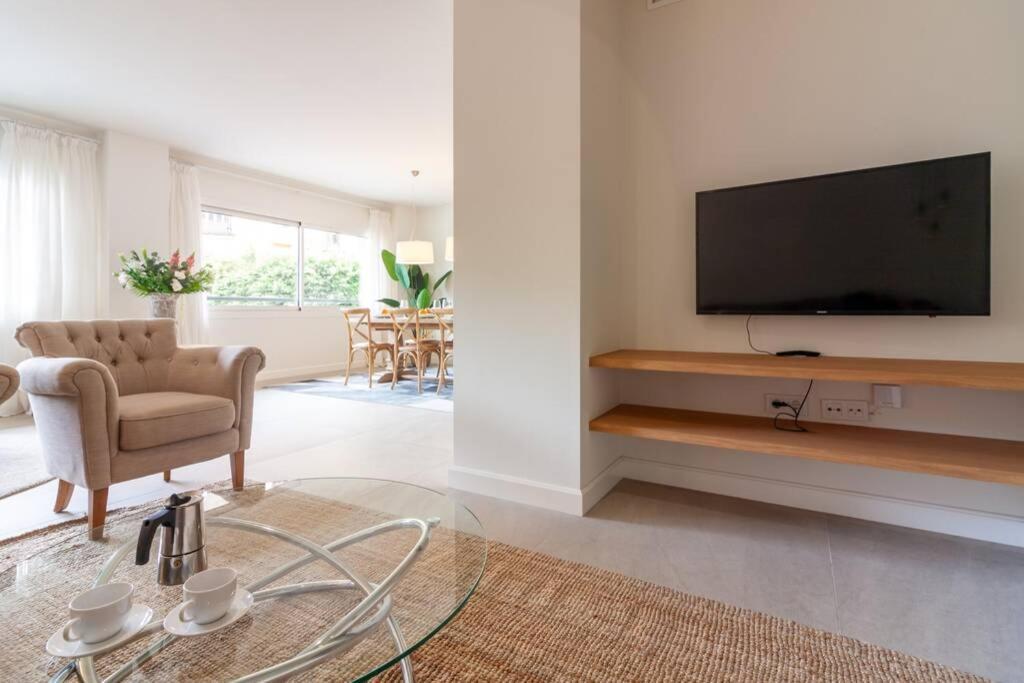 Apartment Miramar Luxury 3 Bedroom Freshapartments Málaga